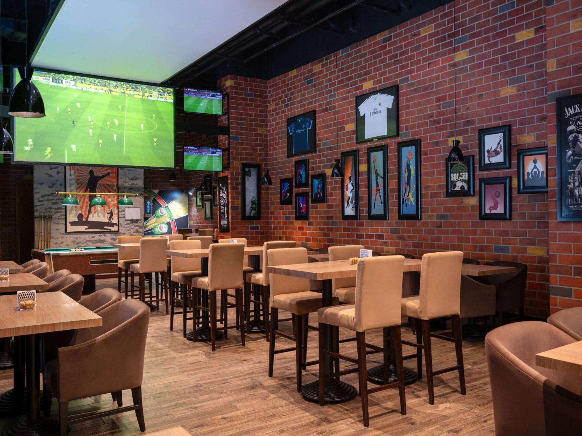 Hotel Ibis Styles Dragon Mart Dubaï Extérieur photo
