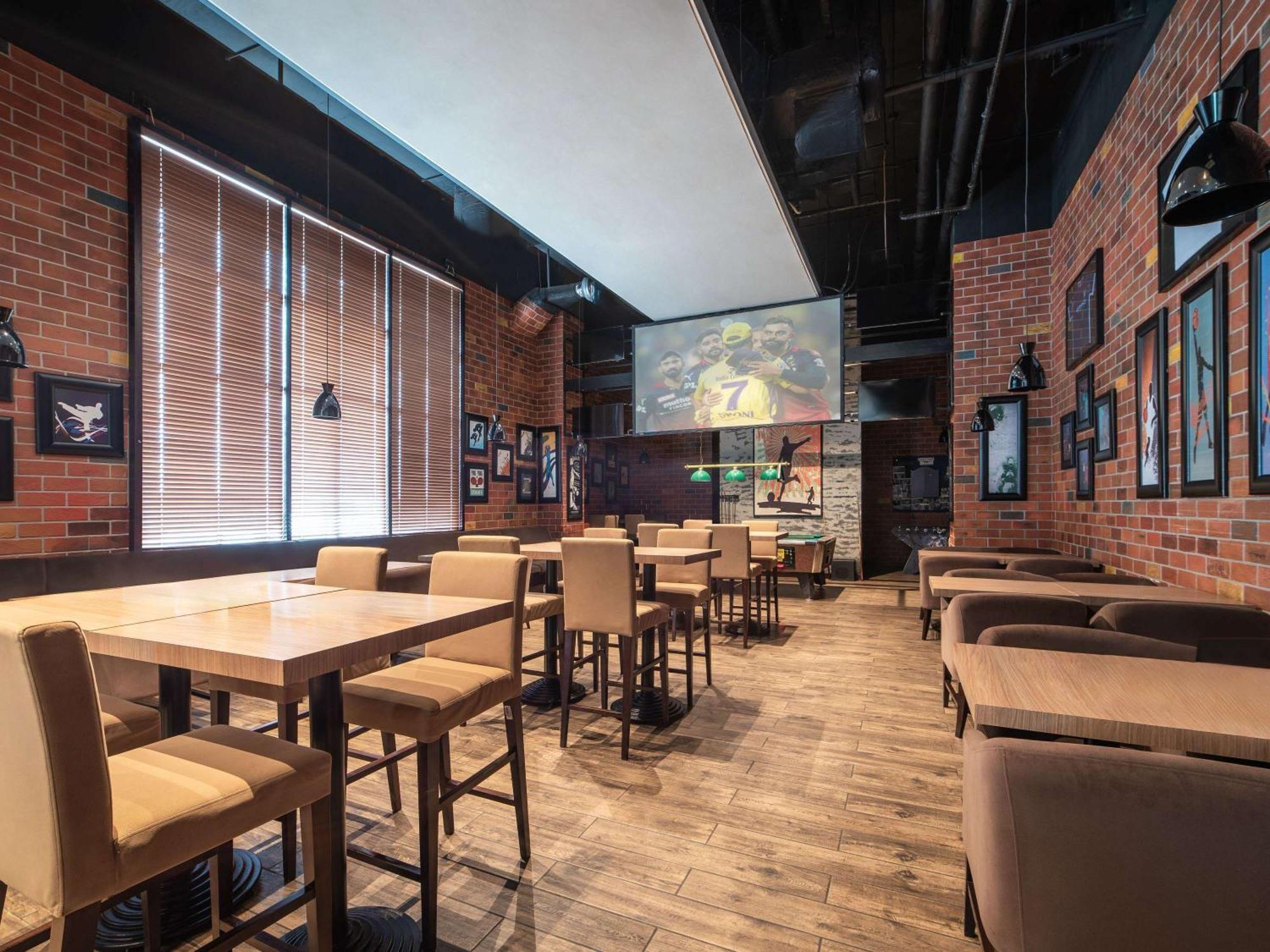 Hotel Ibis Styles Dragon Mart Dubaï Extérieur photo